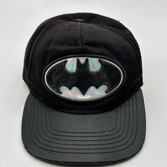 DC Comics Batman Mens Baseball Cap Bat Symbol Iredescent Logo Hat Preowned - Picture 1 of 5